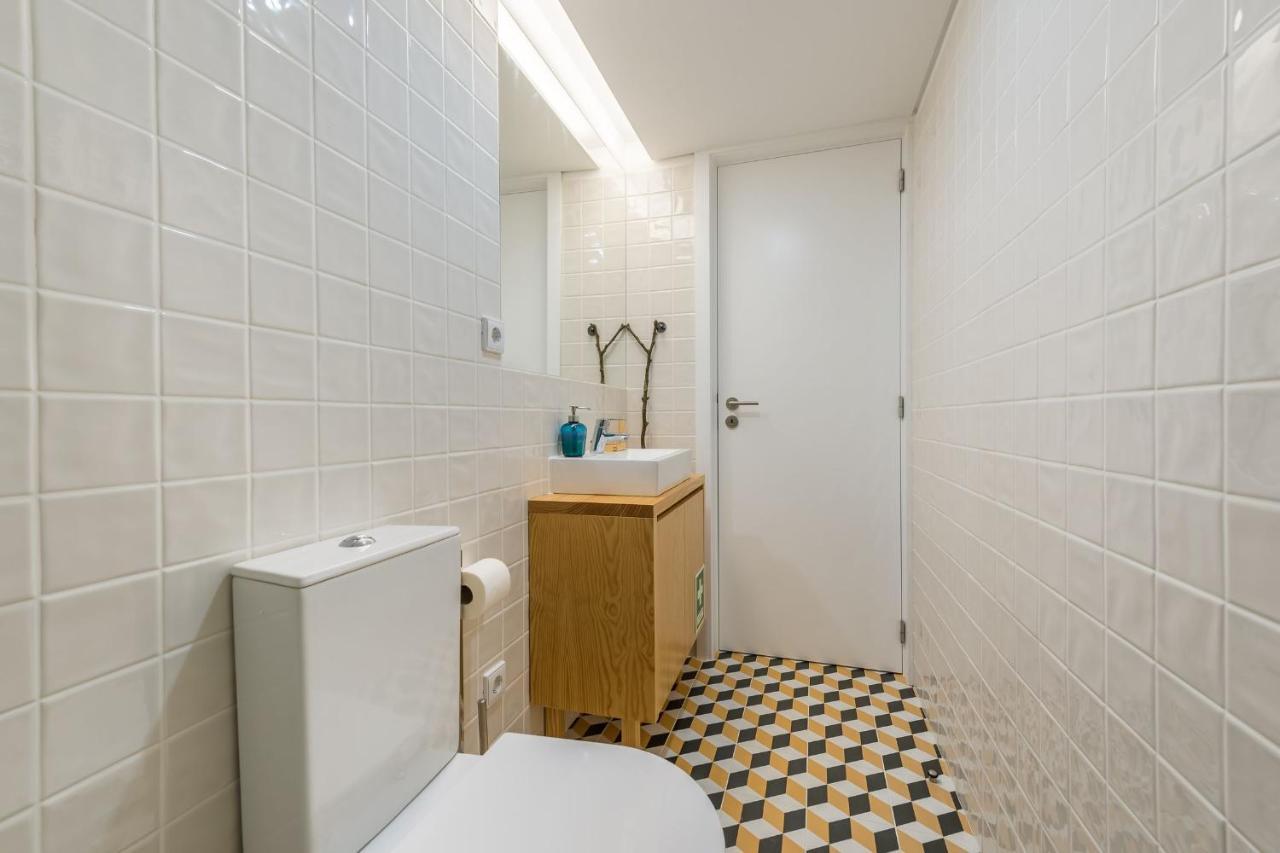 Home In Porto - Cozy 2Br Duplex By Lovelystay * Porto